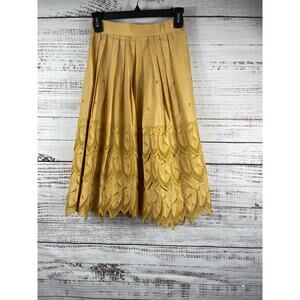 Think Sense Skirt Women's Size S Yellow Pleated Eyelet Lace Scalloped Hem Midi